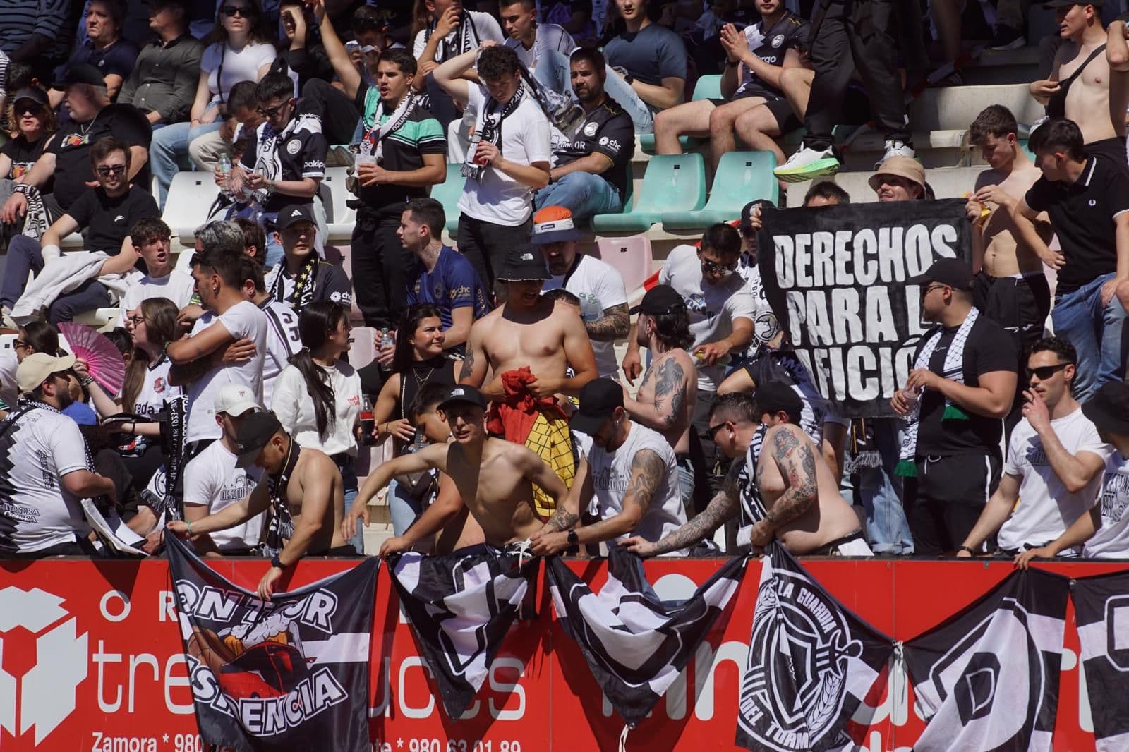 (15) GALERÍA | El Ruta de la Plata vibra con el derbi entre Zamora CF y Unionistas de Salamanca