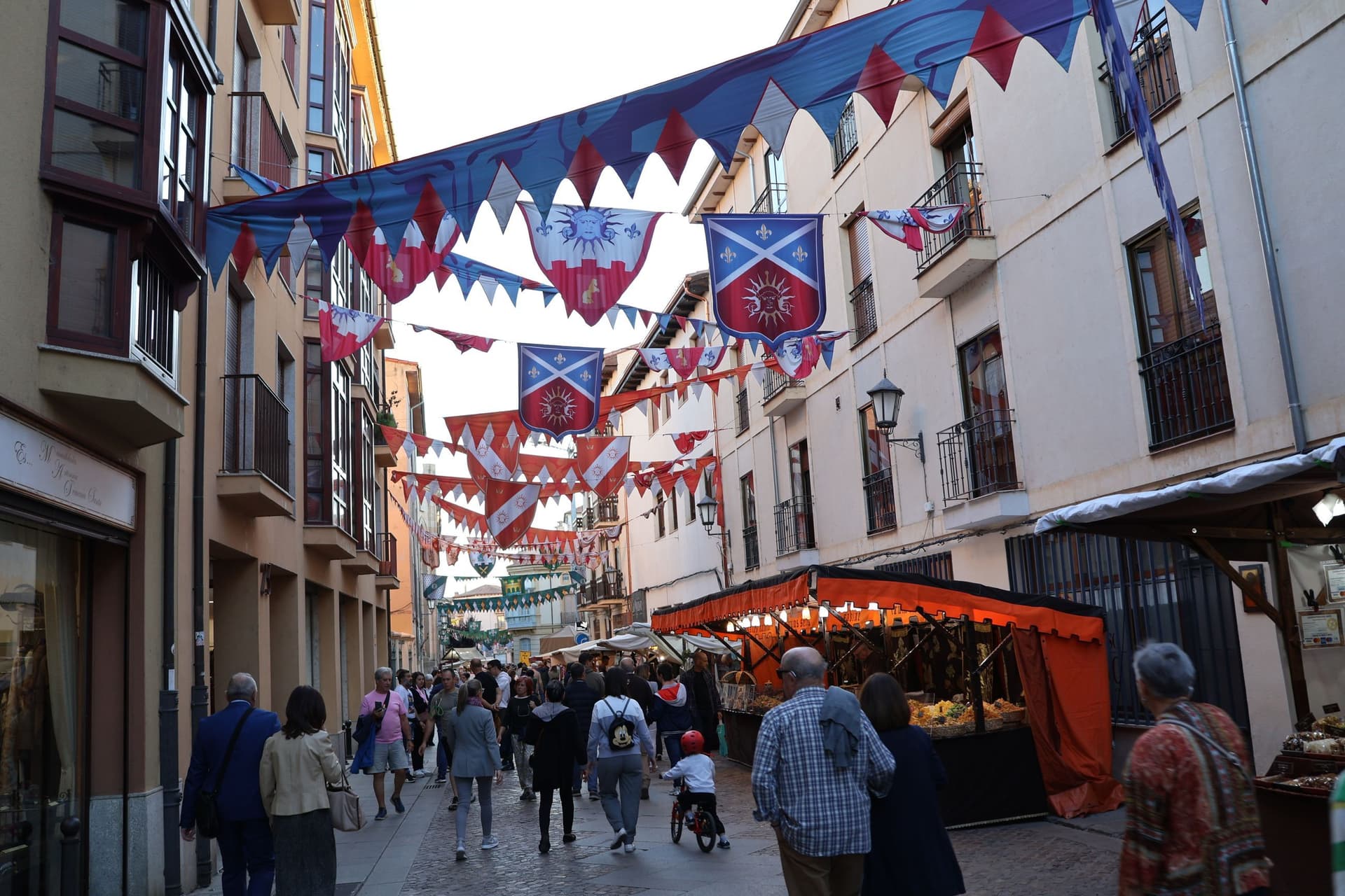 (59) GALERÍA | Desfile inaugural Mercado Medieval de Zamora
