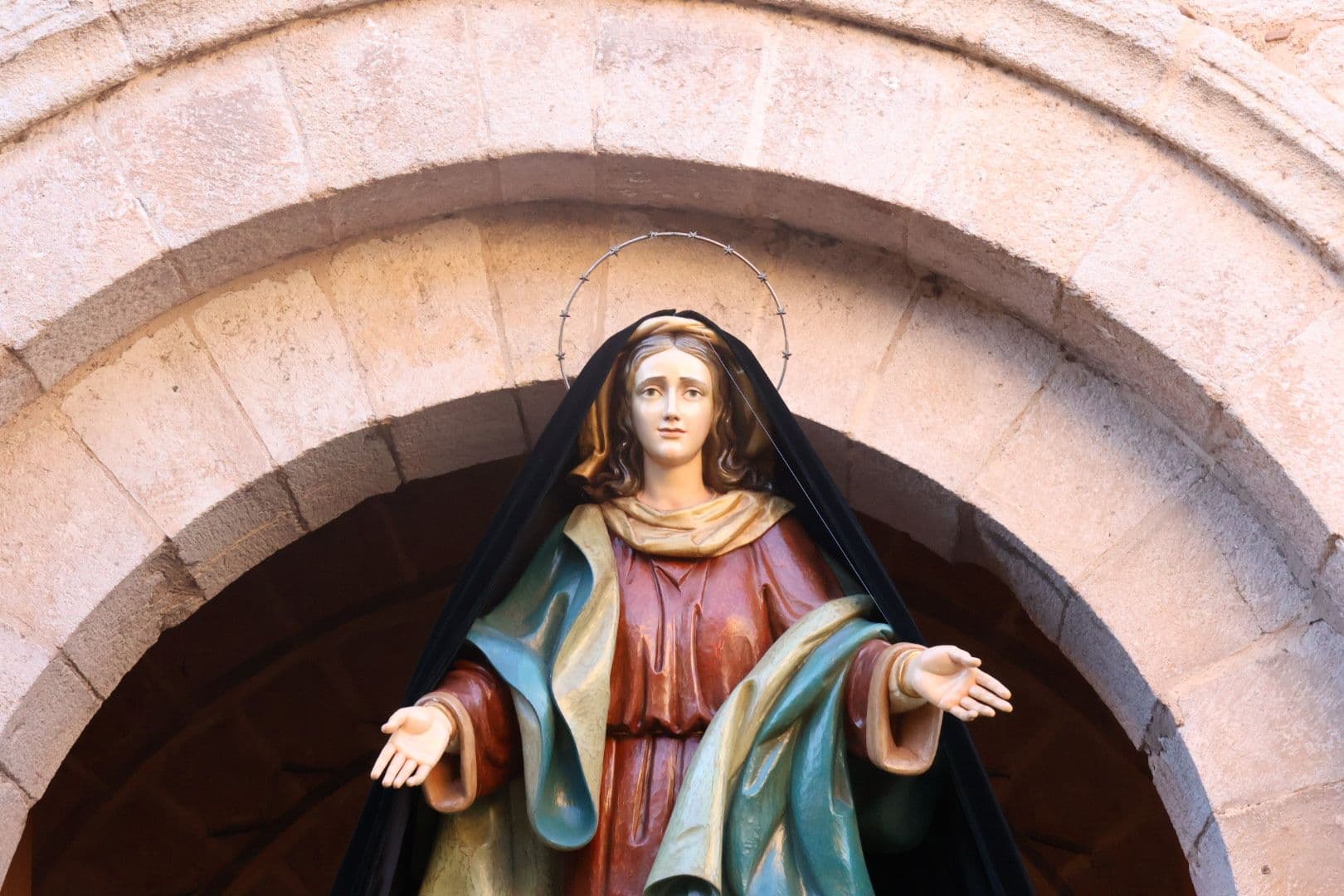 (15) GALERÍA | Revive en imágenes la procesión de la Santísima Resurrección