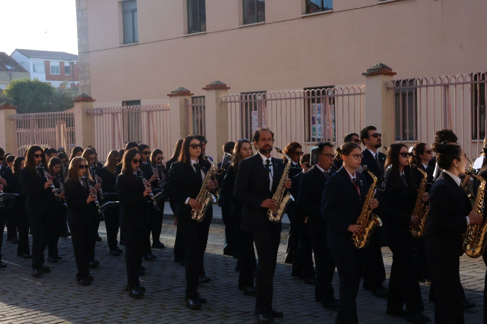 (11) GALERÍA | Revive en imágenes la procesión de la Santísima Resurrección