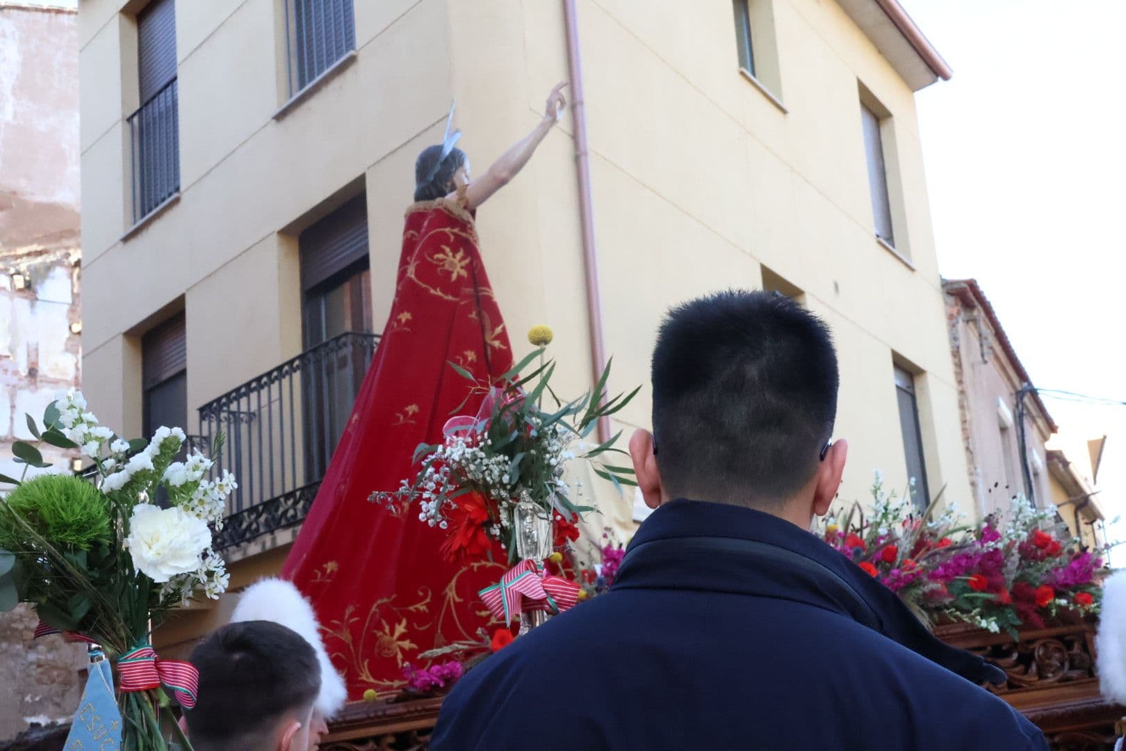 (19) GALERÍA | Revive en imágenes la procesión de la Santísima Resurrección