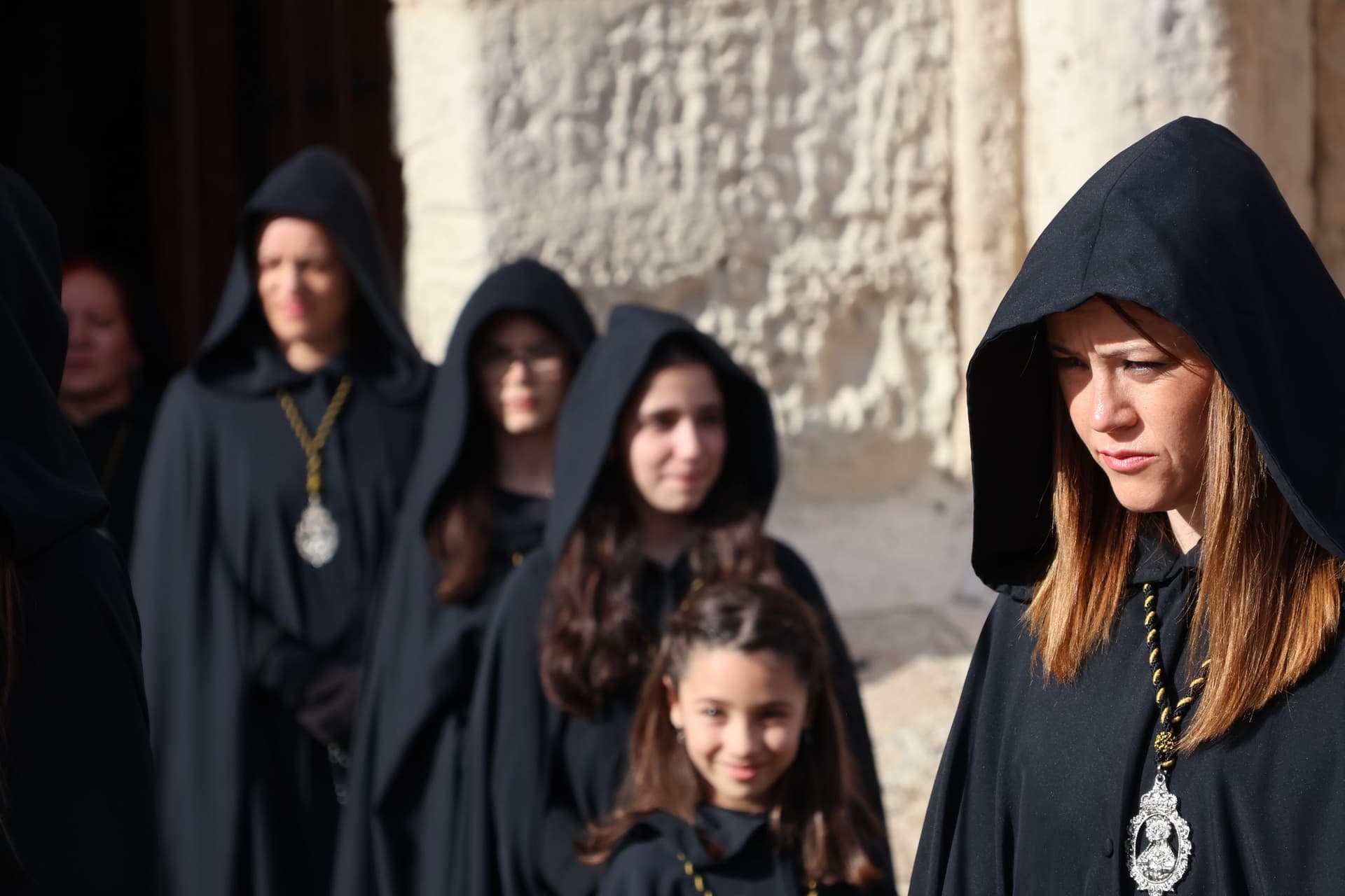 (63) GALERÍA | Revive en imágenes la procesión del Santo Entierro en Fuentesaúco