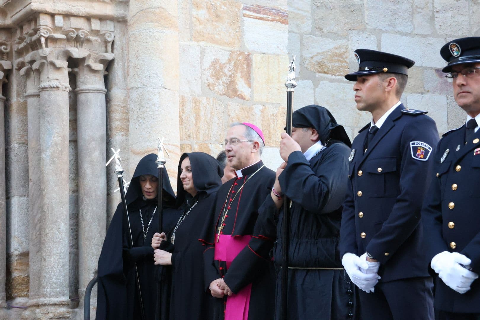 (70) GALERÍA | Revive en imágenes la procesión de la Soledad