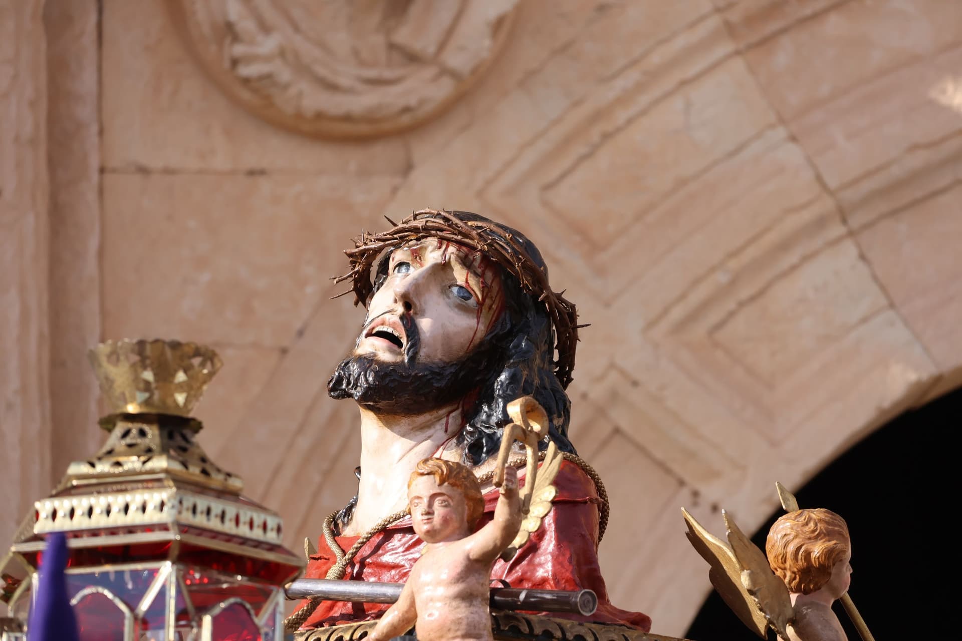 (98) GALERÍA | Revive en imágenes la procesión del Santo Entierro en Fuentesaúco