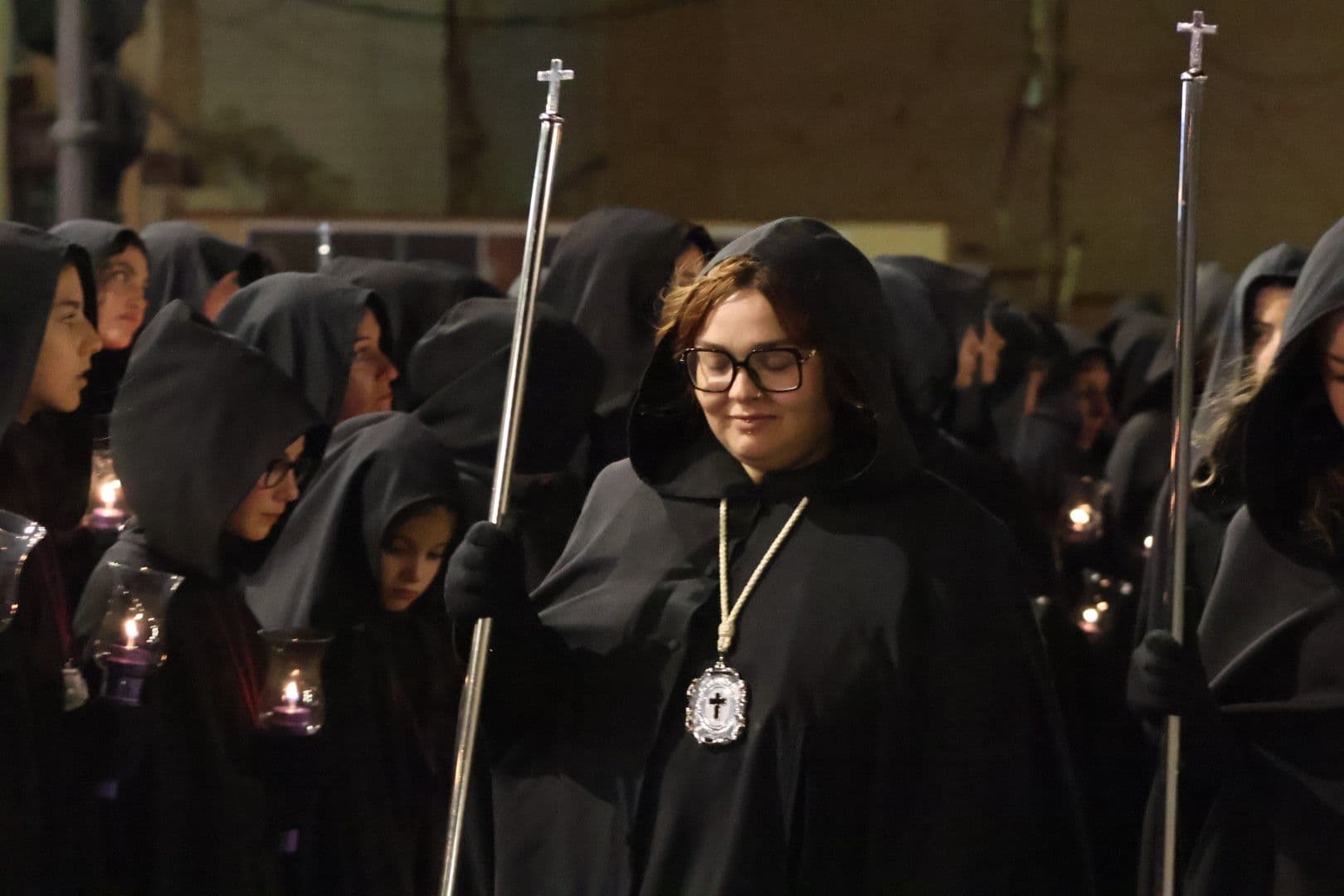 (44) GALERÍA | Revive en imágenes la procesión de la Soledad