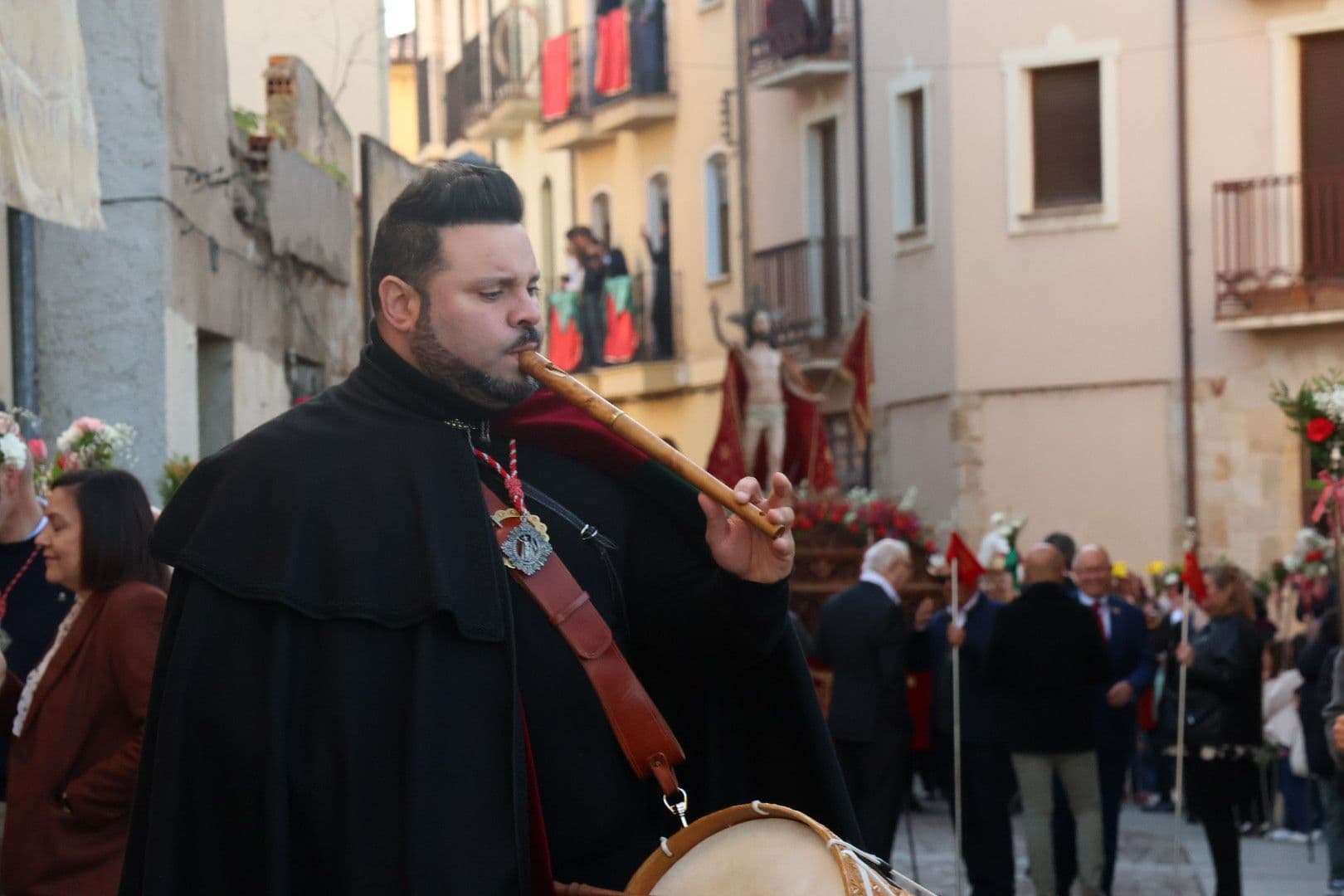 (27) GALERÍA | Revive en imágenes la procesión de la Santísima Resurrección