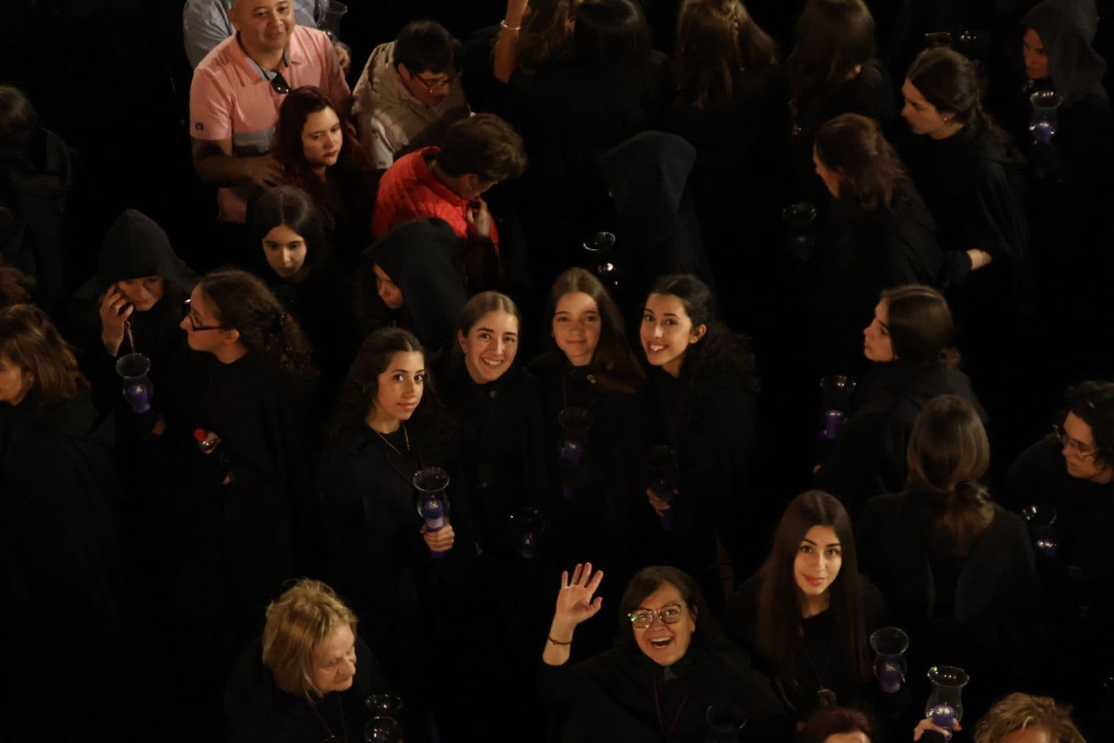 (13) GALERÍA | Revive en imágenes la procesión de la Soledad