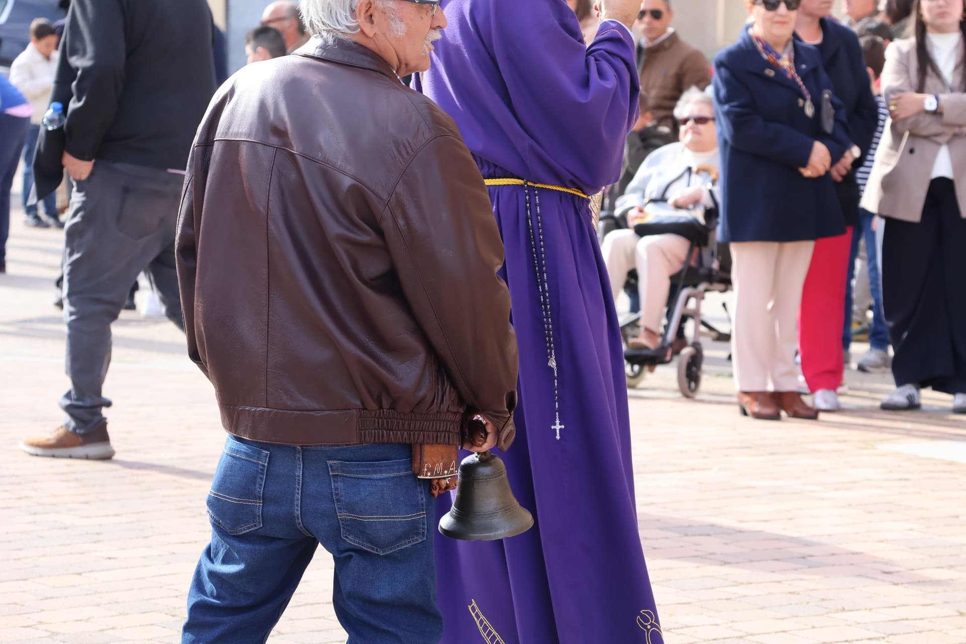 (24) GALERÍA | Revive en imágenes la procesión del Santo Entierro en Fuentesaúco