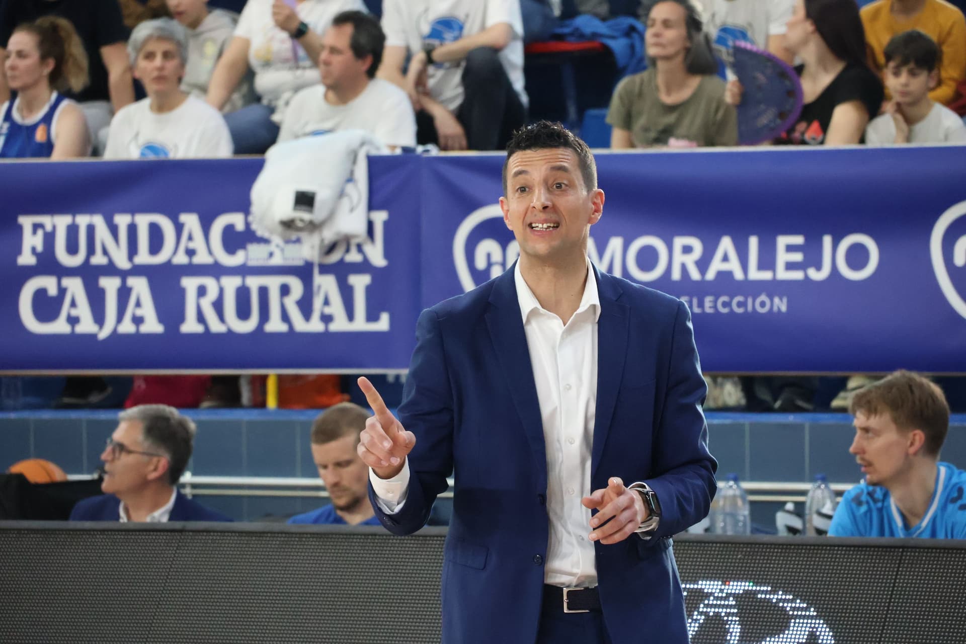 (47) GALERÍA | El encuentro entre el CB Zamora y el Flexicar Fuenlabrada, en imágenes