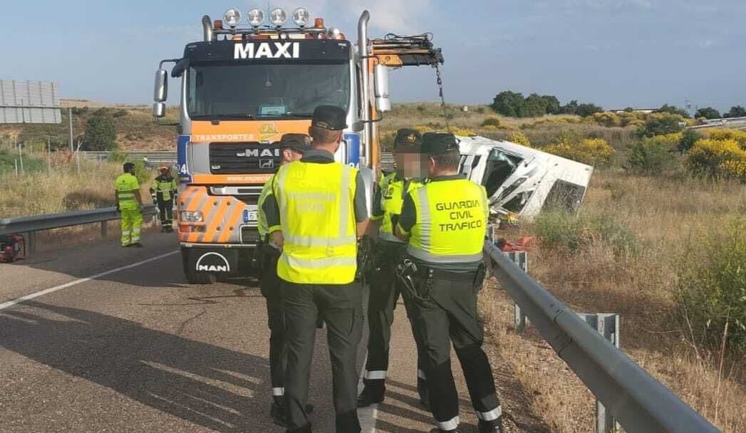 (3) Trágico accidente en Zamora: fallece el conductor de un camión en un accidente de tráfico