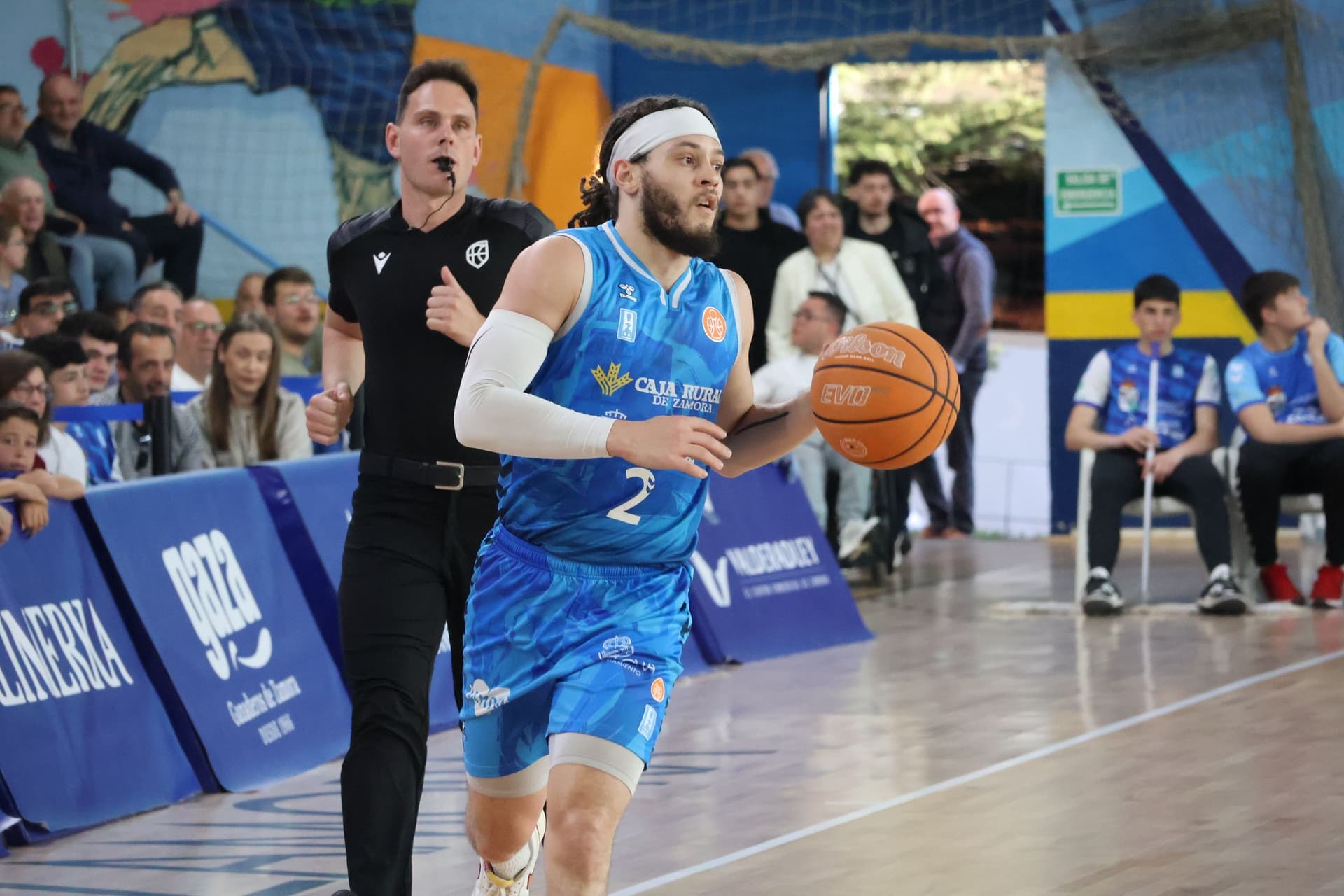 (46) GALERÍA | El encuentro entre el CB Zamora y el Flexicar Fuenlabrada, en imágenes