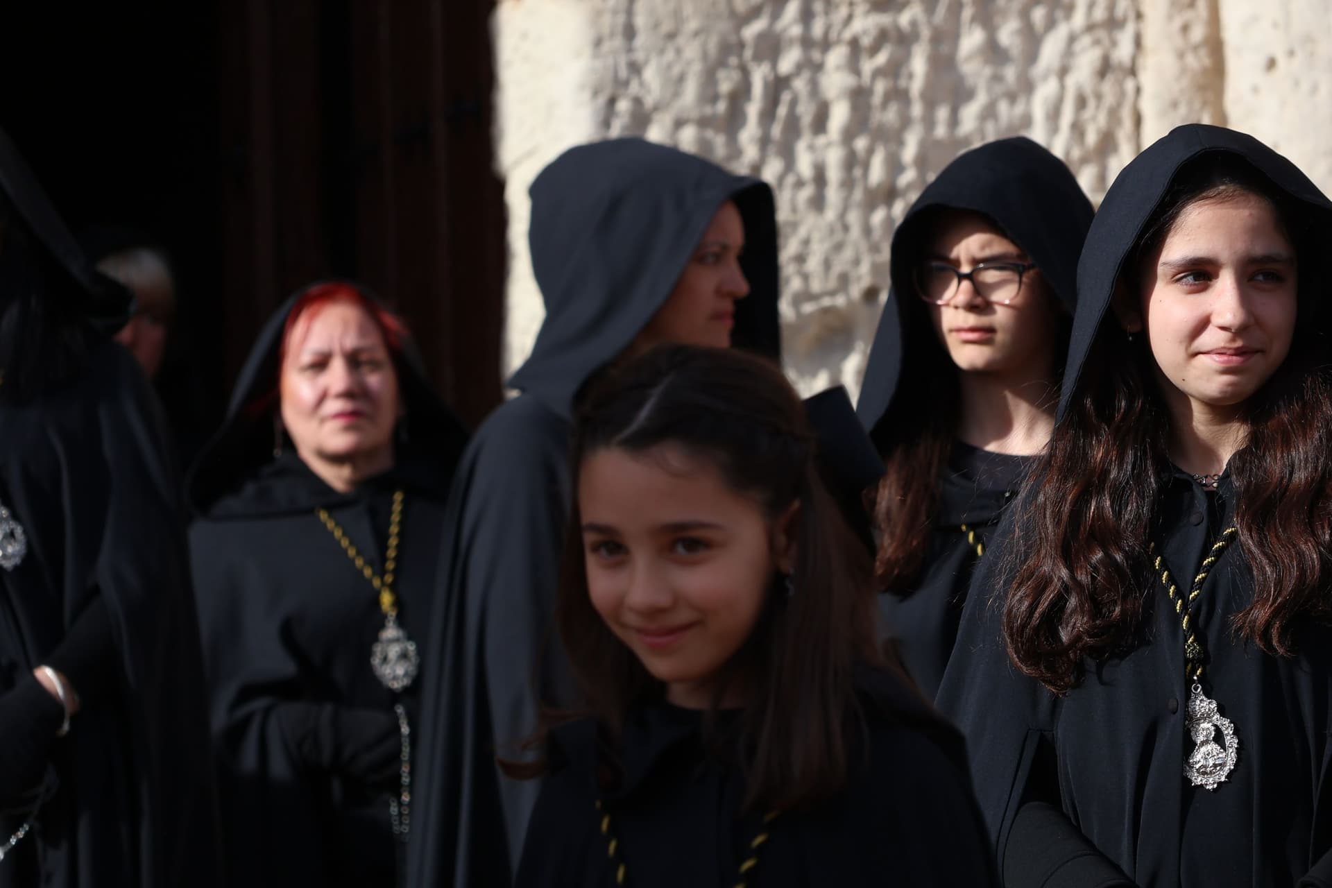 (62) GALERÍA | Revive en imágenes la procesión del Santo Entierro en Fuentesaúco