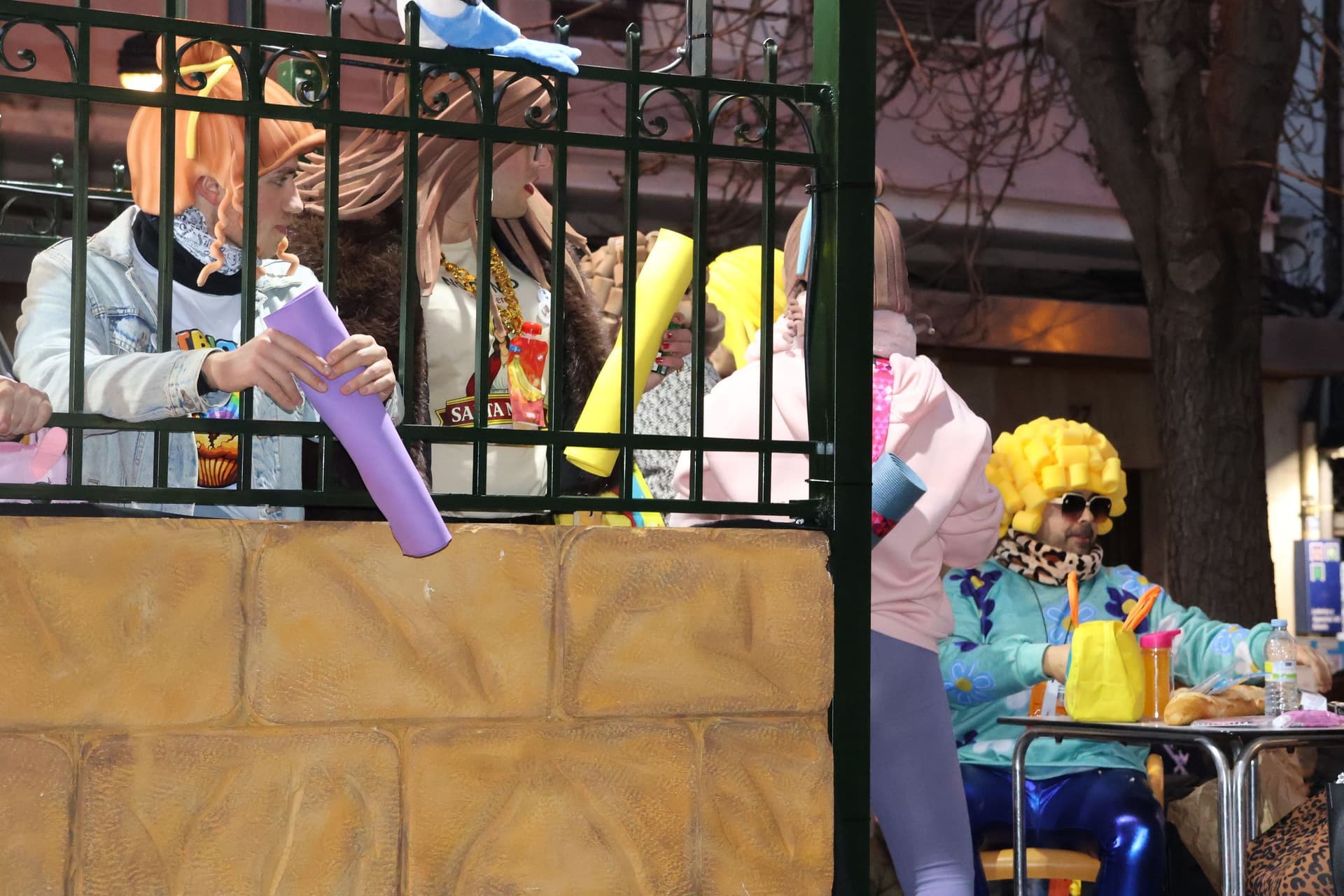 (41) GALERÍA | Segundo desfile, mismo entusiasmo: Zamora se vuelve a disfrazar de Carnaval