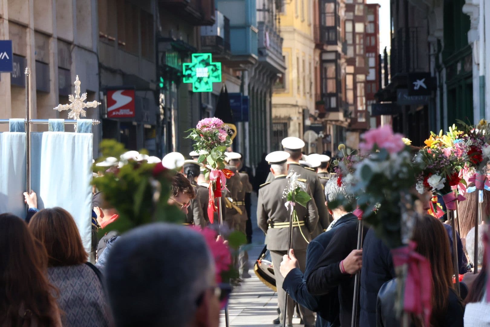 (41) GALERÍA | Revive en imágenes la procesión de la Santísima Resurrección