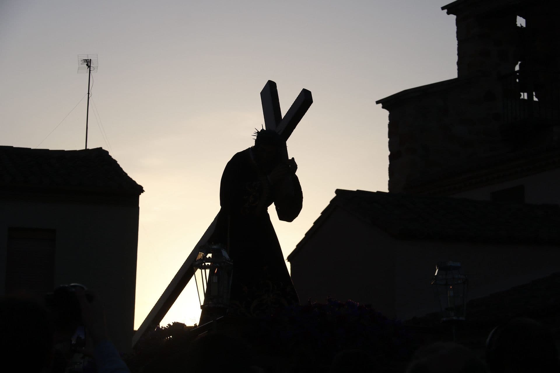 (1) Traslado Procesional del Nazareno de San Frontis