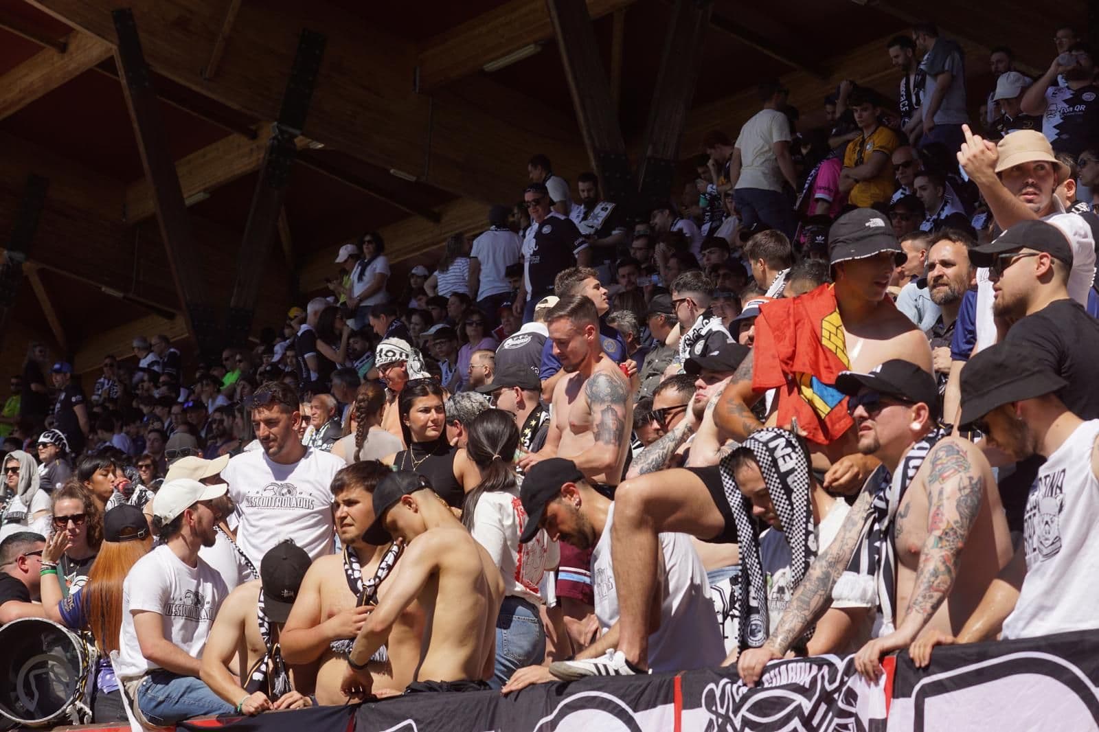 (35) GALERÍA | El Ruta de la Plata vibra con el derbi entre Zamora CF y Unionistas de Salamanca