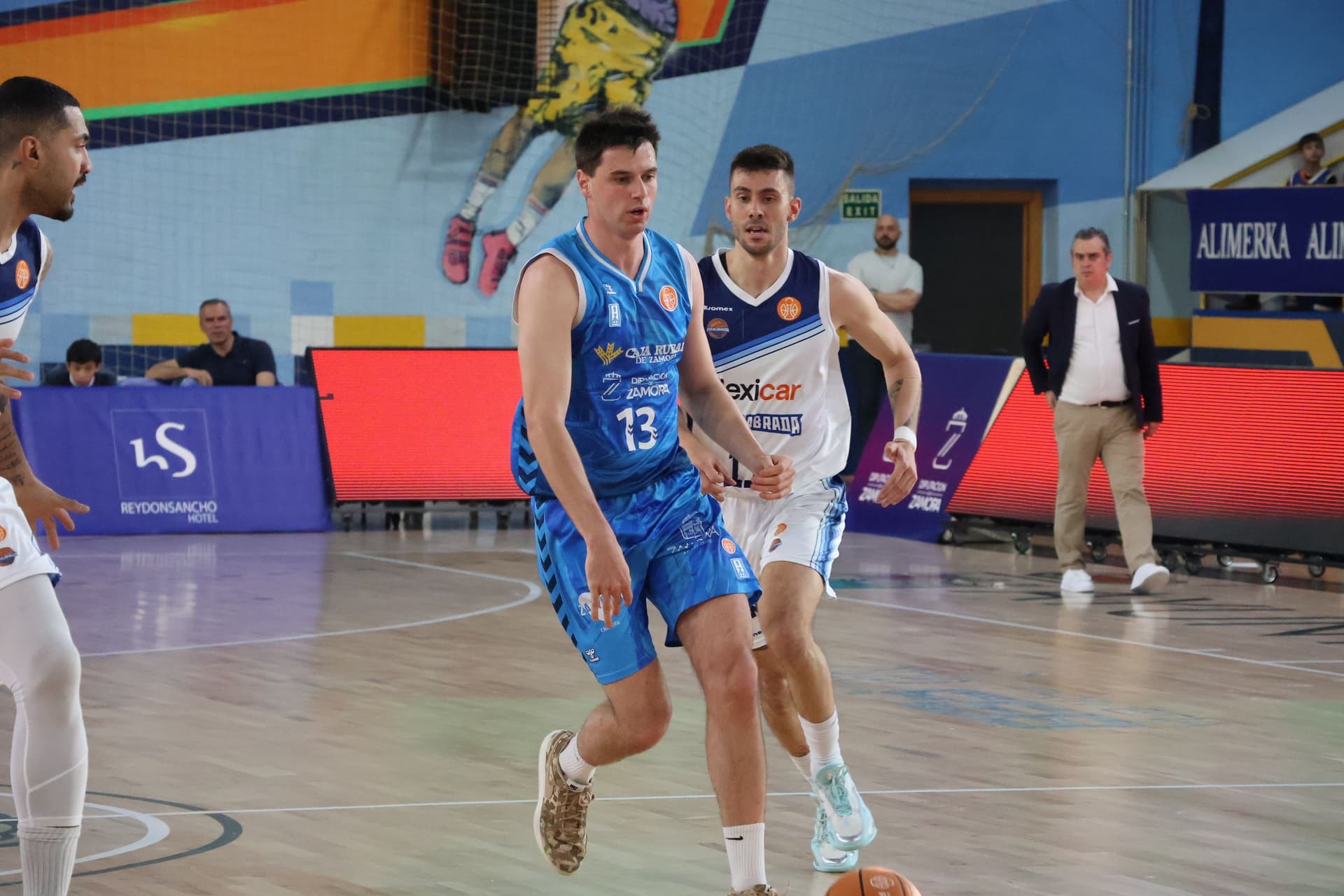 (4) GALERÍA | El encuentro entre el CB Zamora y el Flexicar Fuenlabrada, en imágenes