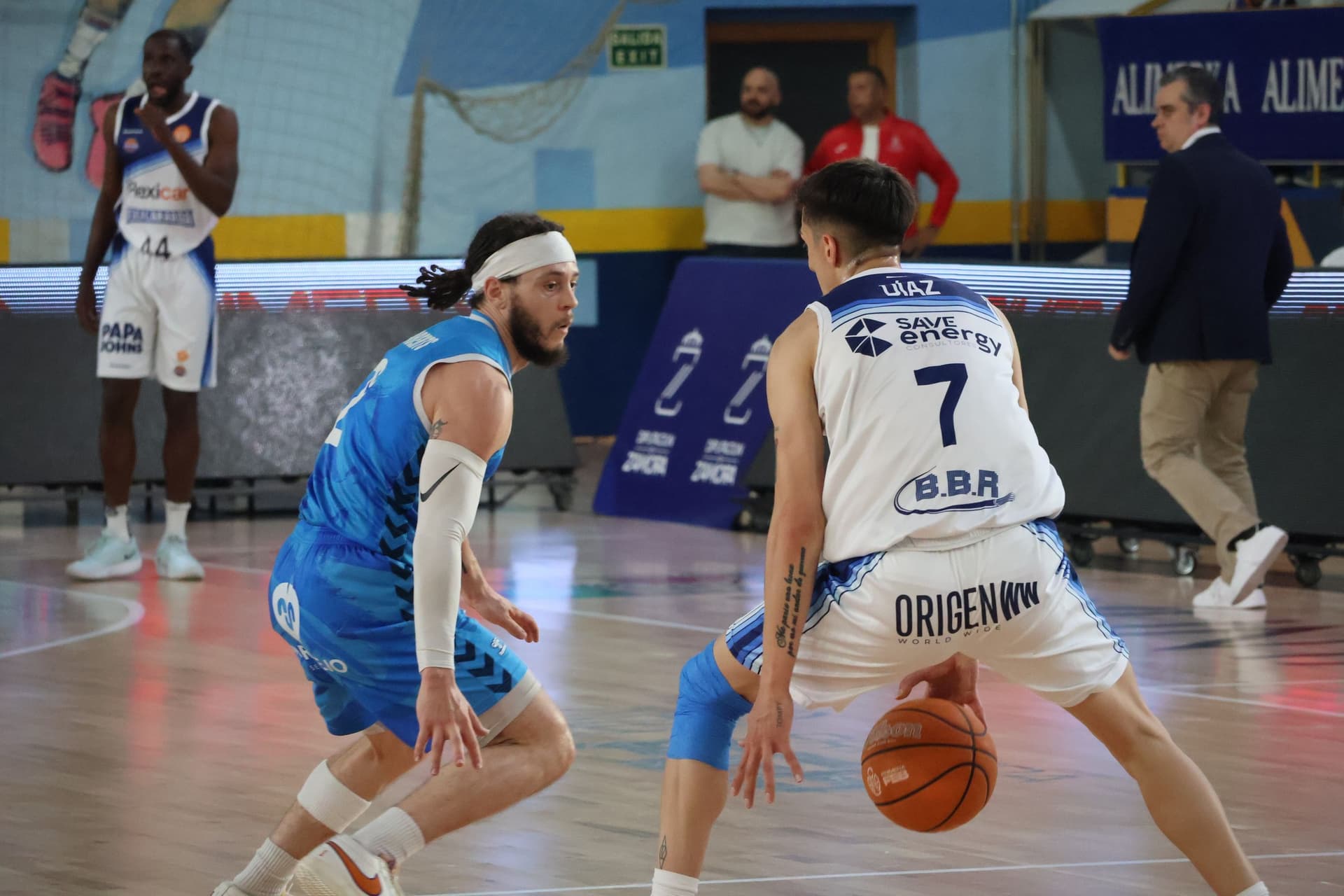 (16) GALERÍA | El encuentro entre el CB Zamora y el Flexicar Fuenlabrada, en imágenes