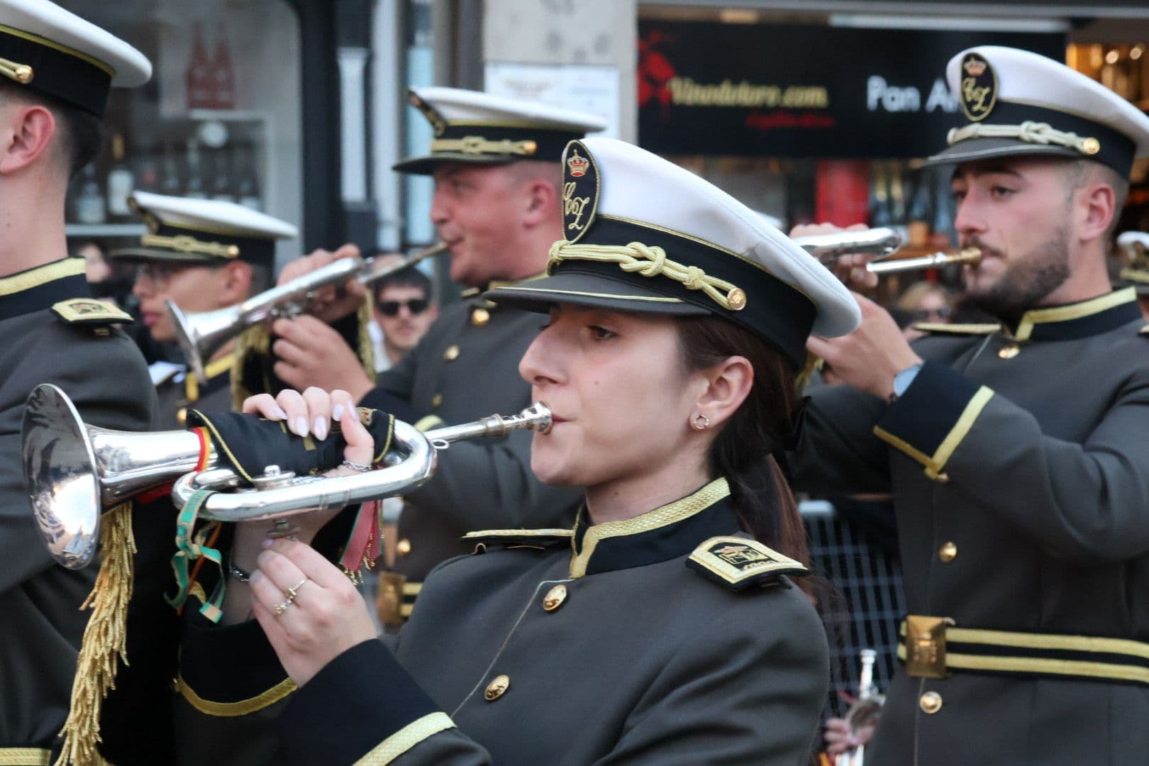 (82) GALERÍA | Revive en imágenes la procesión de la Soledad