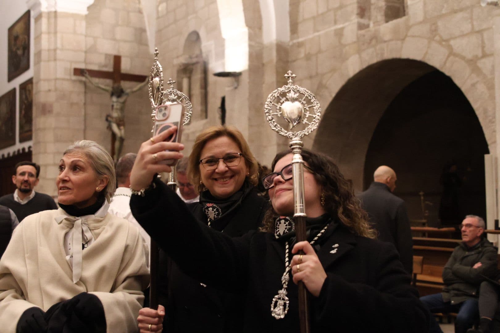 (18) GALERÍA | Revive en imágenes la procesión de Nuestra Madre
