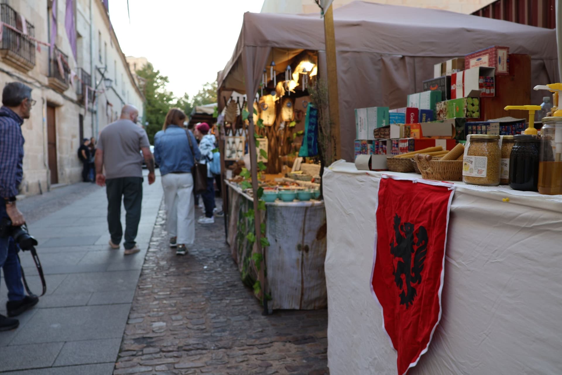(29) GALERÍA | Desfile inaugural Mercado Medieval de Zamora
