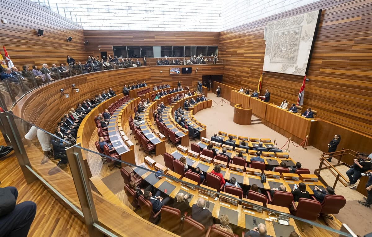 Cortes de Castilla y León. Archivo