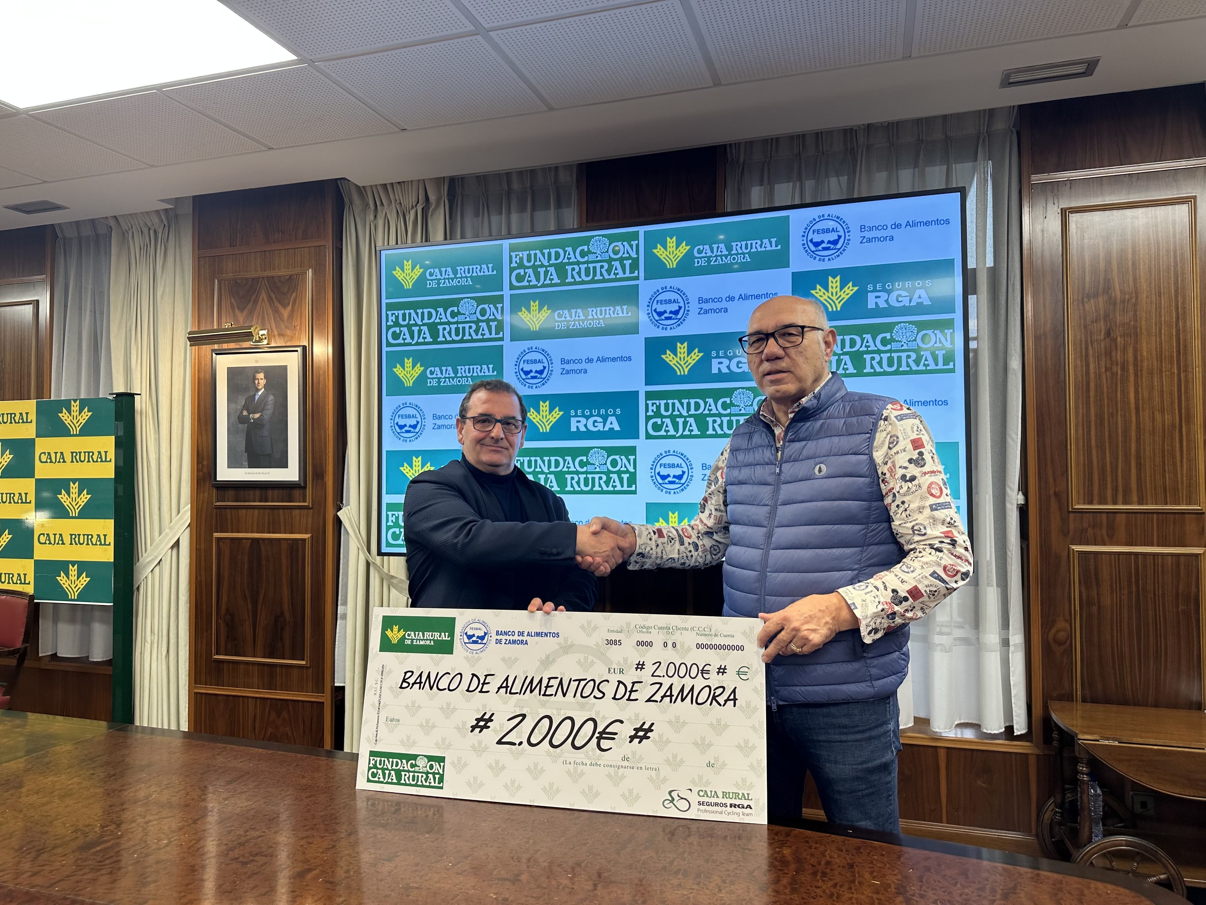 El reto solidario de Caja Rural Seguros RGA dona 2.000 euros al Banco de Alimentos de Zamora