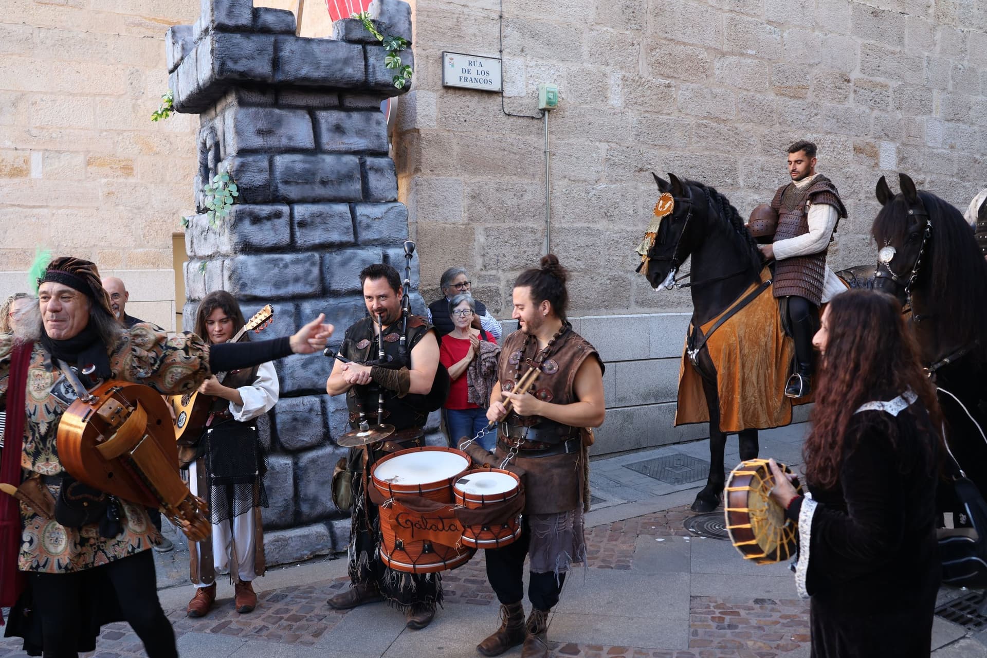 (6) GALERÍA | Desfile inaugural Mercado Medieval de Zamora