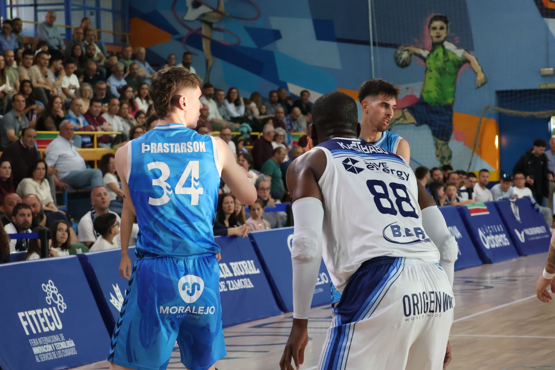 (53) GALERÍA | El encuentro entre el CB Zamora y el Flexicar Fuenlabrada, en imágenes