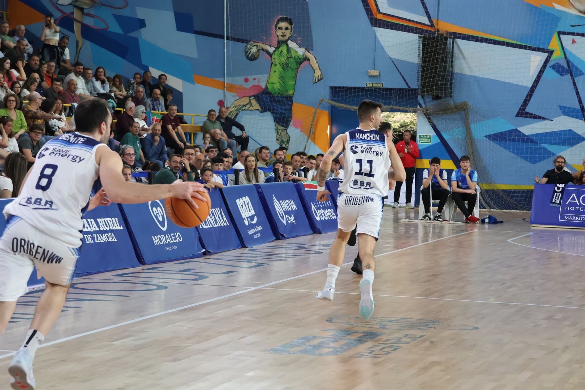 (2) GALERÍA | El encuentro entre el CB Zamora y el Flexicar Fuenlabrada, en imágenes