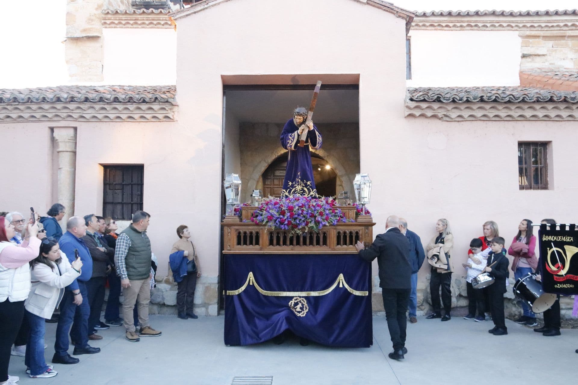 (9) Traslado Procesional del Nazareno de San Frontis