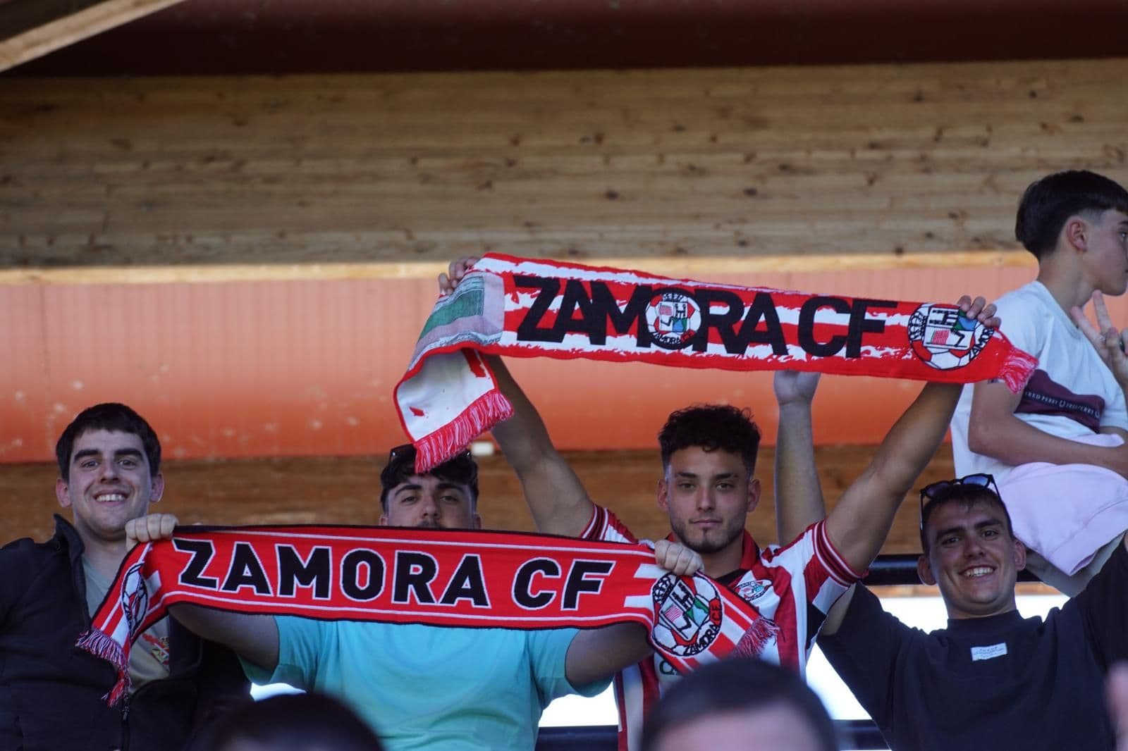 (11) GALERÍA | El Ruta de la Plata vibra con el derbi entre Zamora CF y Unionistas de Salamanca