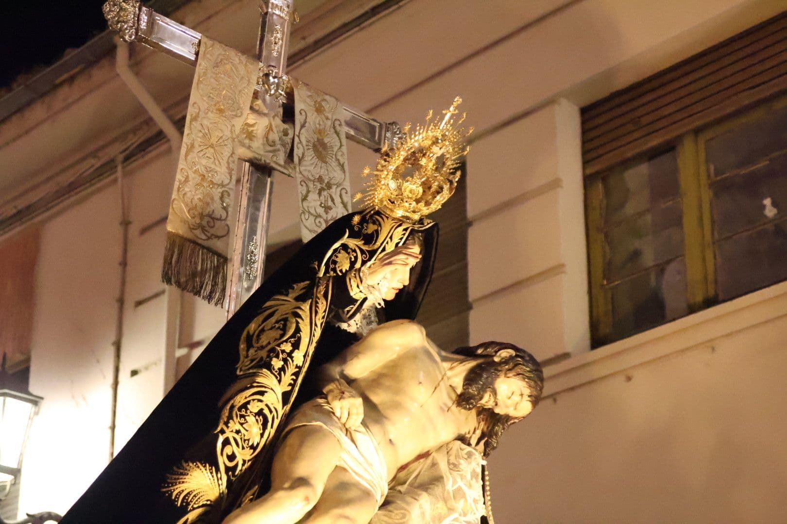 (65) GALERÍA | Revive en imágenes la procesión de Nuestra Madre