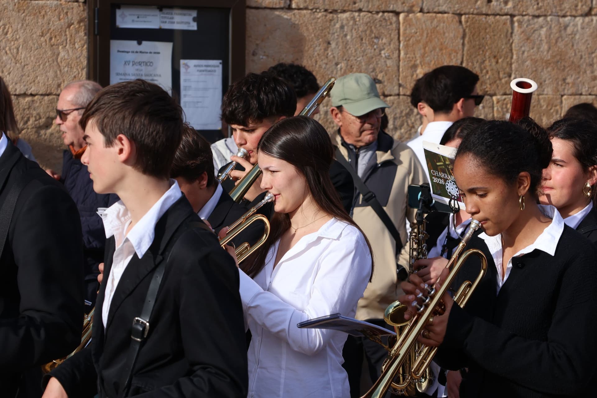 (31) GALERÍA | Revive en imágenes la procesión del Santo Entierro en Fuentesaúco