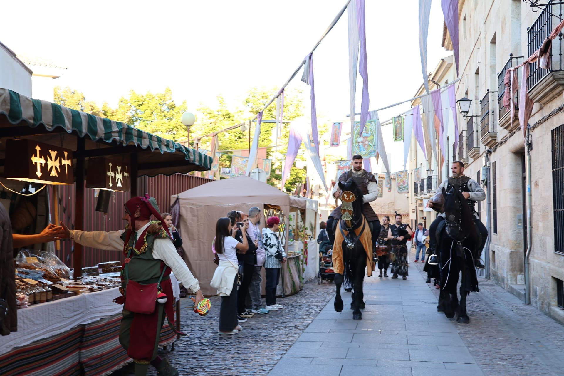 (35) GALERÍA | Desfile inaugural Mercado Medieval de Zamora