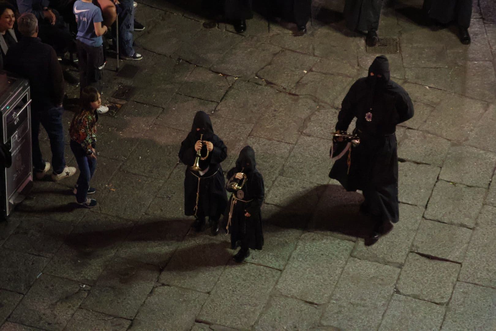 (11) GALERÍA | Revive en imágenes la procesión de la Soledad