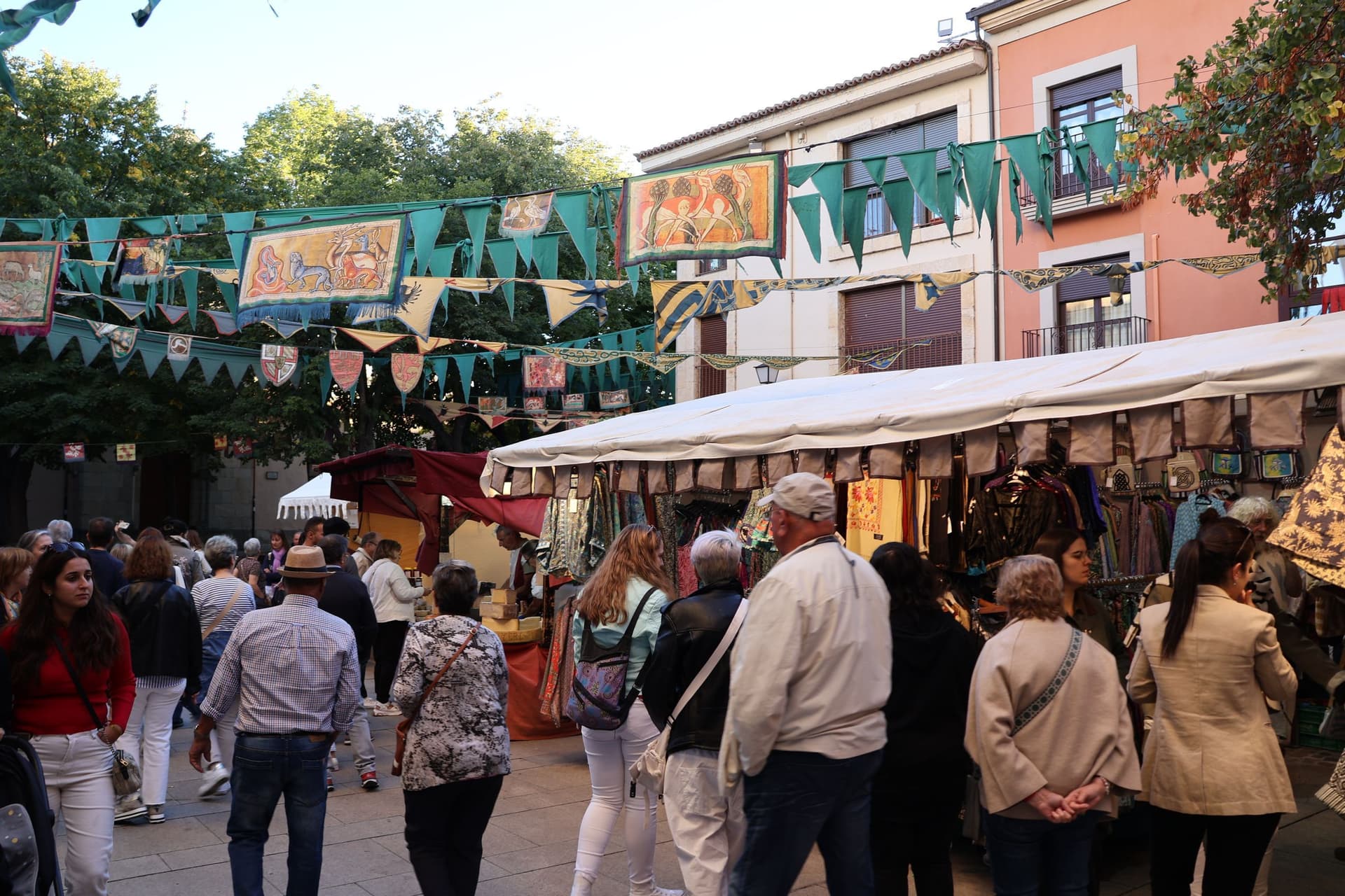 (52) GALERÍA | Desfile inaugural Mercado Medieval de Zamora