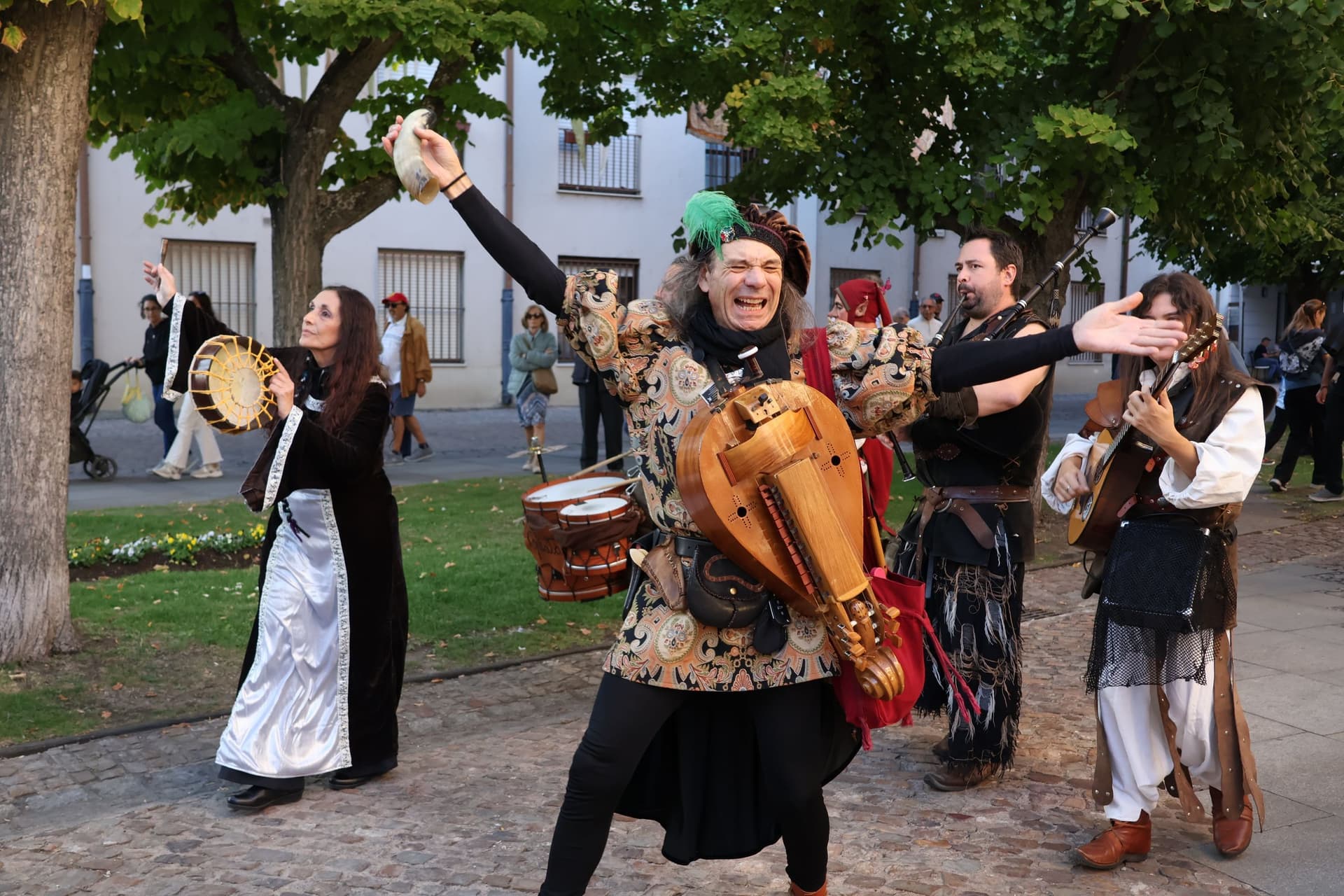 (32) GALERÍA | Desfile inaugural Mercado Medieval de Zamora