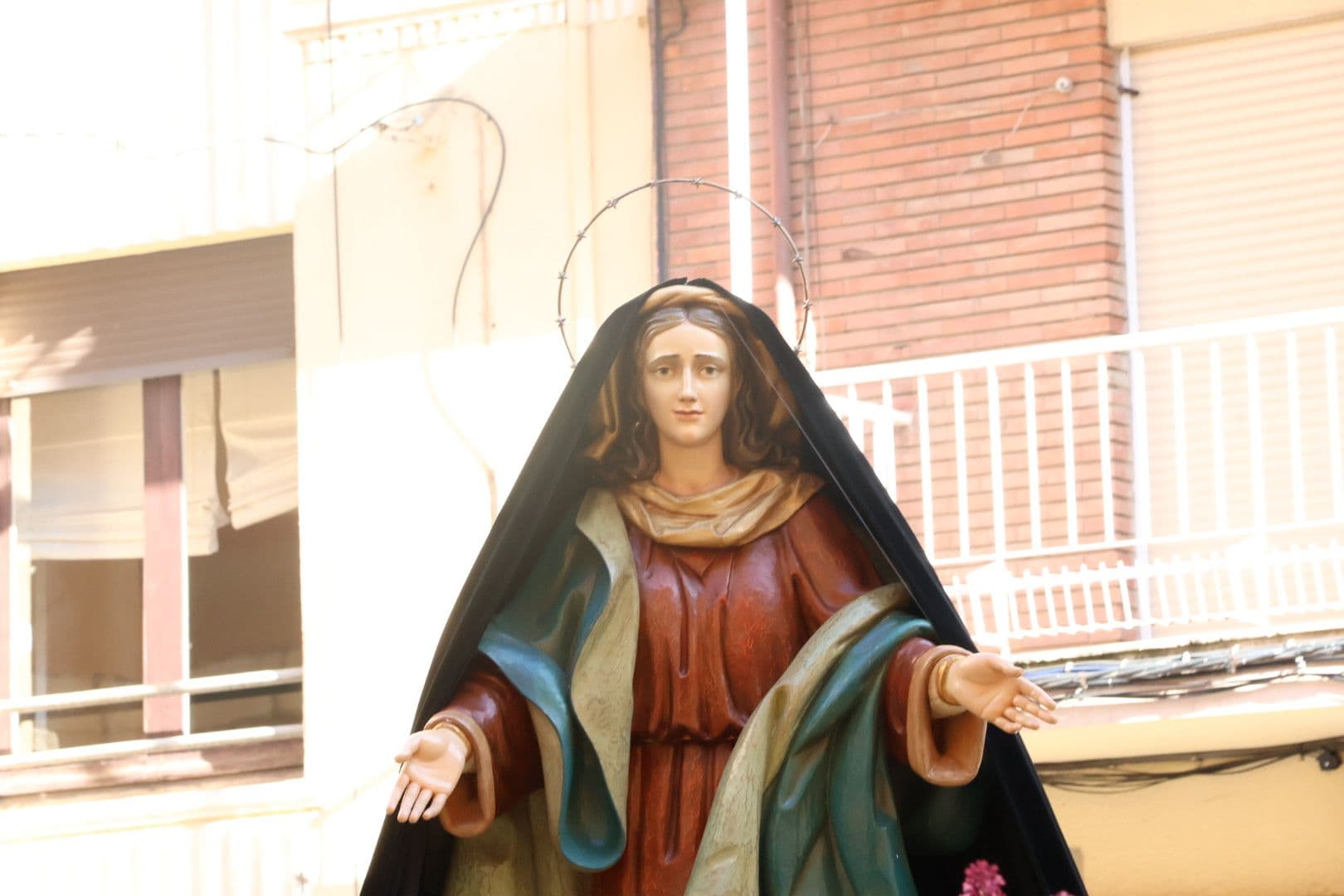 (34) GALERÍA | Revive en imágenes la procesión de la Santísima Resurrección