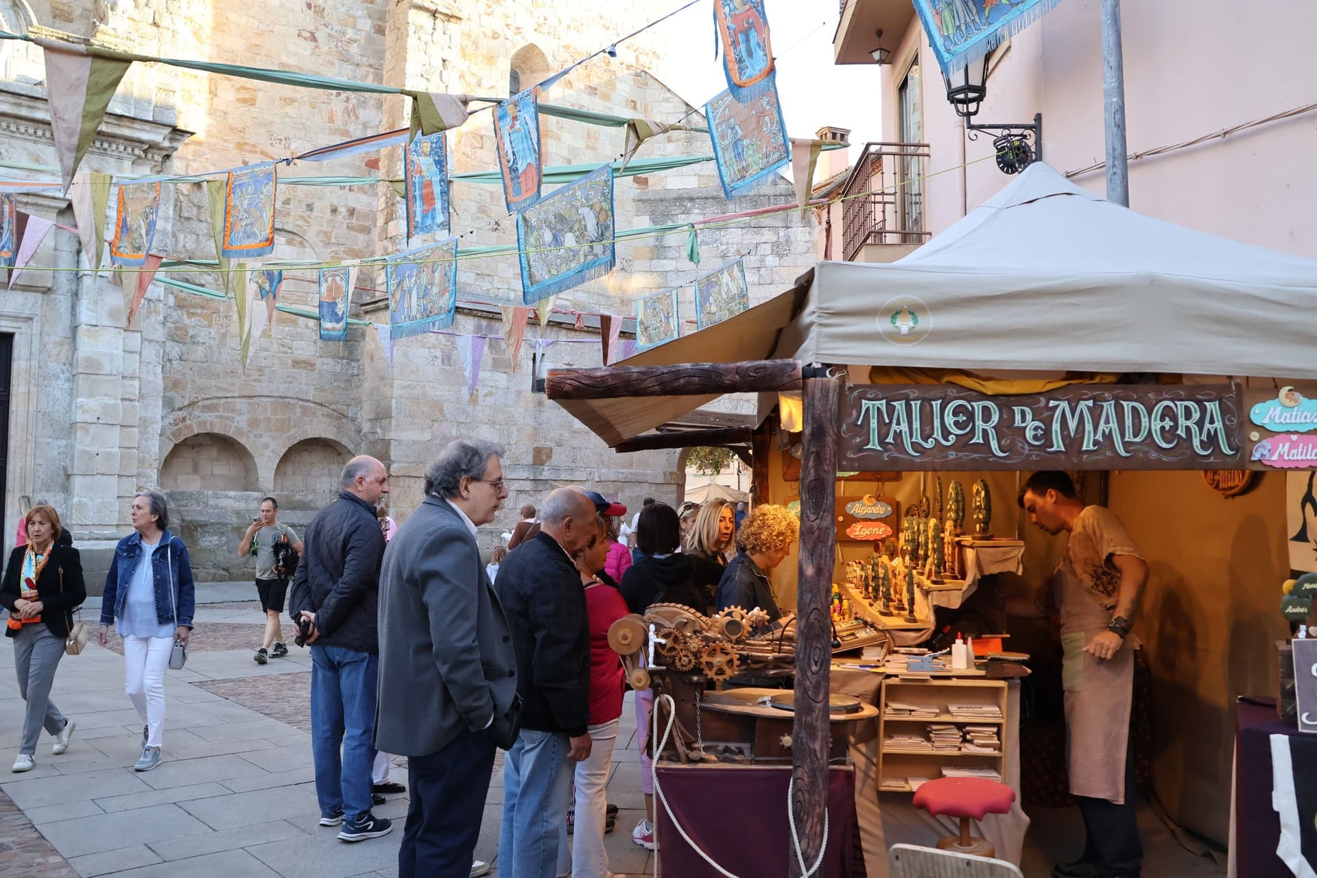 (49) GALERÍA | Desfile inaugural Mercado Medieval de Zamora